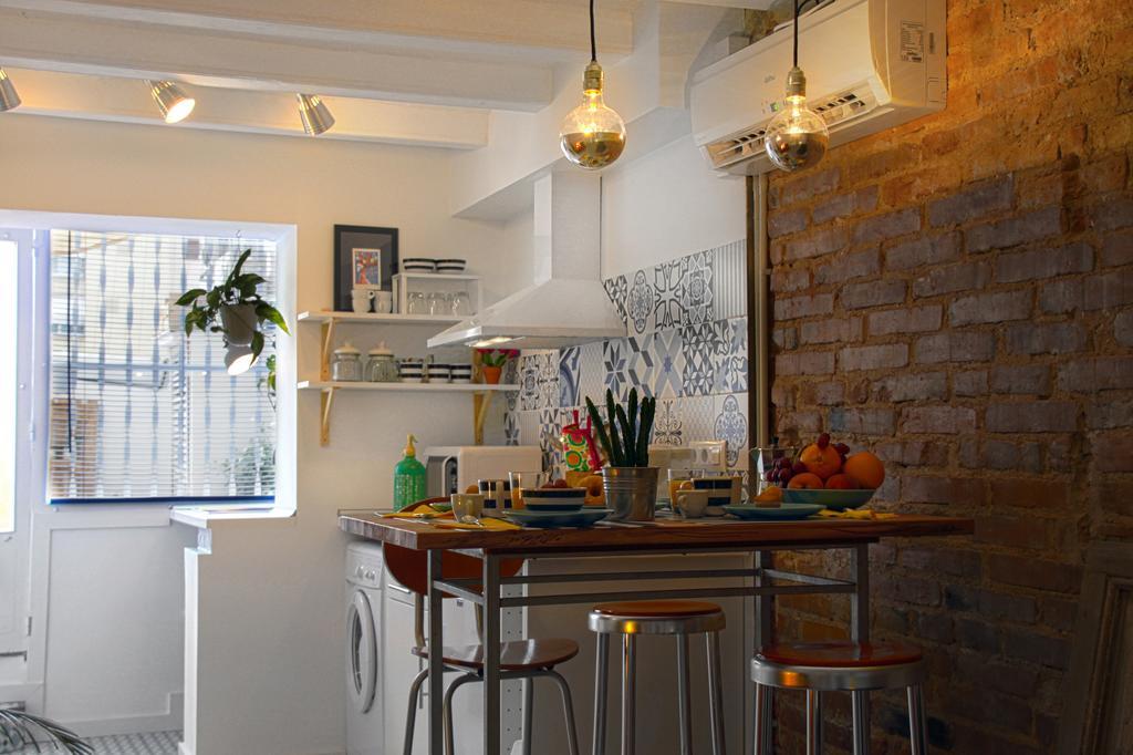 Casa Tortilla Sant Antoni Барселона Номер фото
