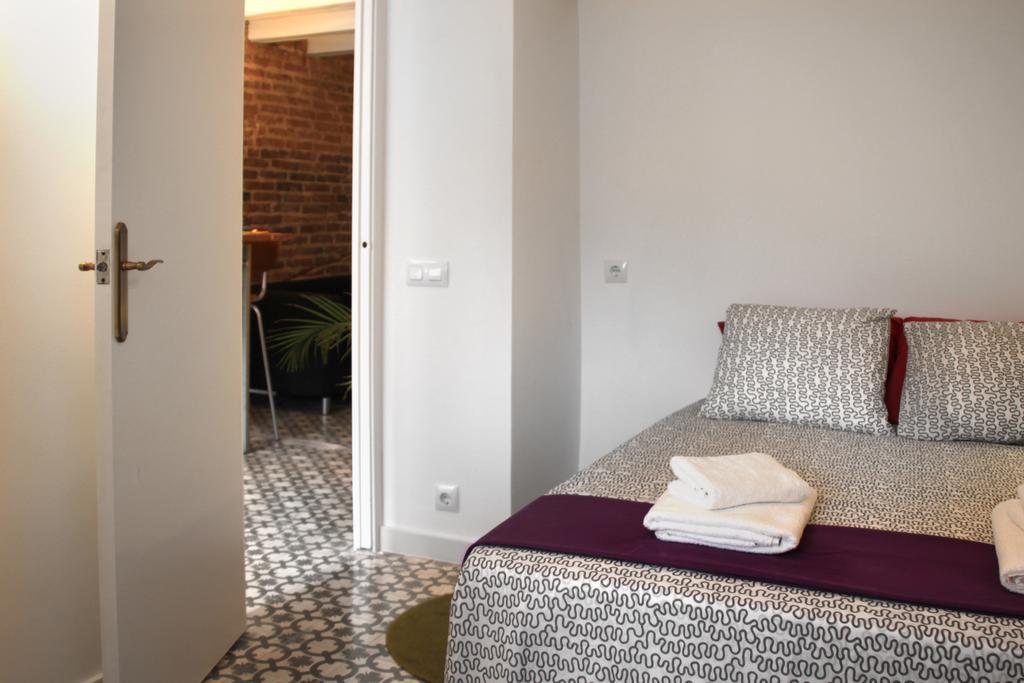 Casa Tortilla Sant Antoni Барселона Номер фото